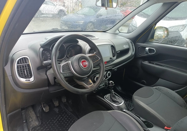 Fiat 500L cena 46900 przebieg: 117200, rok produkcji 2017 z Rzeszów małe 211